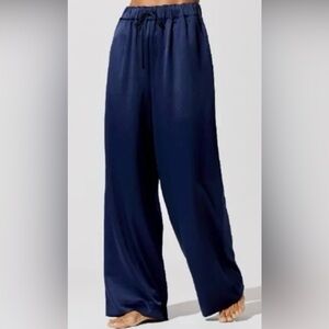 Carbon38 Black Silky Drawstring Pant